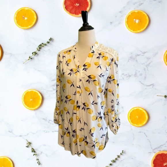 $7 CLEAR OUT SALE - Stitch Fix - Market & Spruce - Blouse - Size M - NWOT - Picture 1 of 4